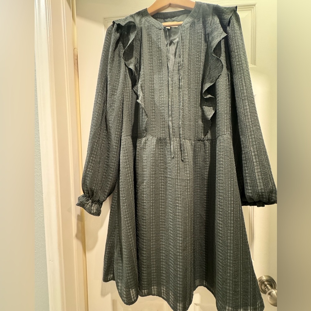 Loft Olive Green Textured Ruffle Keyhole Dress XL